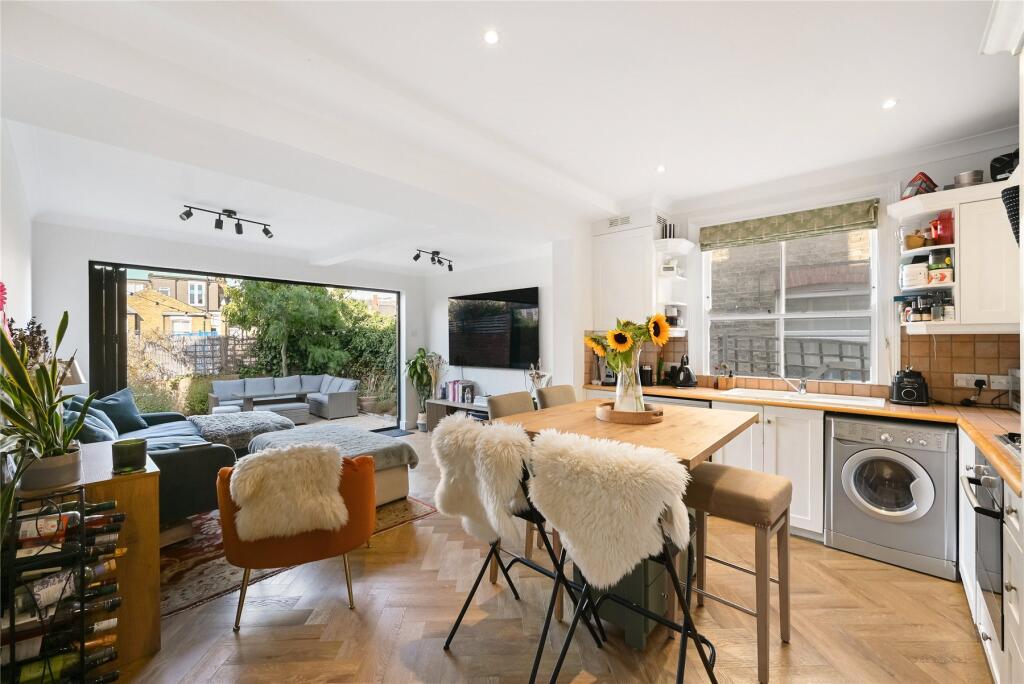 Main image of property: Wix's Lane, Clapham, SW4