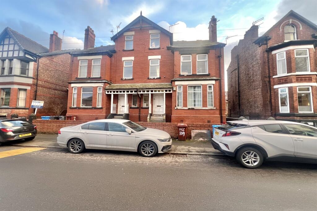 Main image of property: Clarendon Road, Manchester
