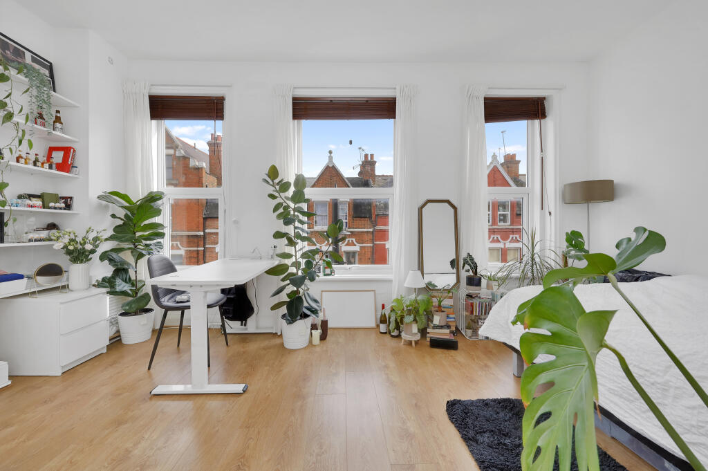 Main image of property: Topsfield Parade, Crouch End N8