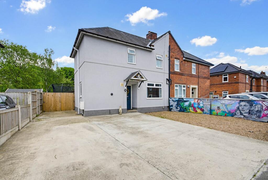 Main image of property: 43 Monkhill Drive, Pontefract, West Yorkshire, WF8 1JA