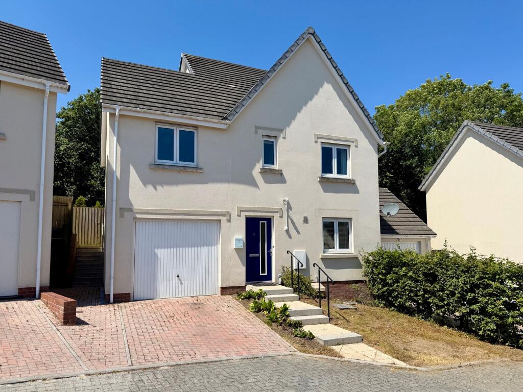 Main image of property: The Knowle, Kingsteignton, TQ12