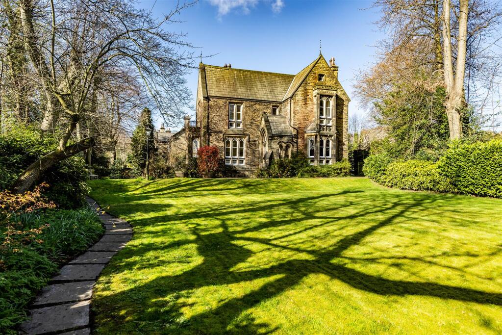 Main image of property: The Old Vicarage, West Park Street,