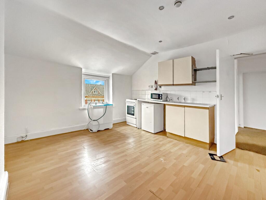 Main image of property: City Road, Cardiff, CF24