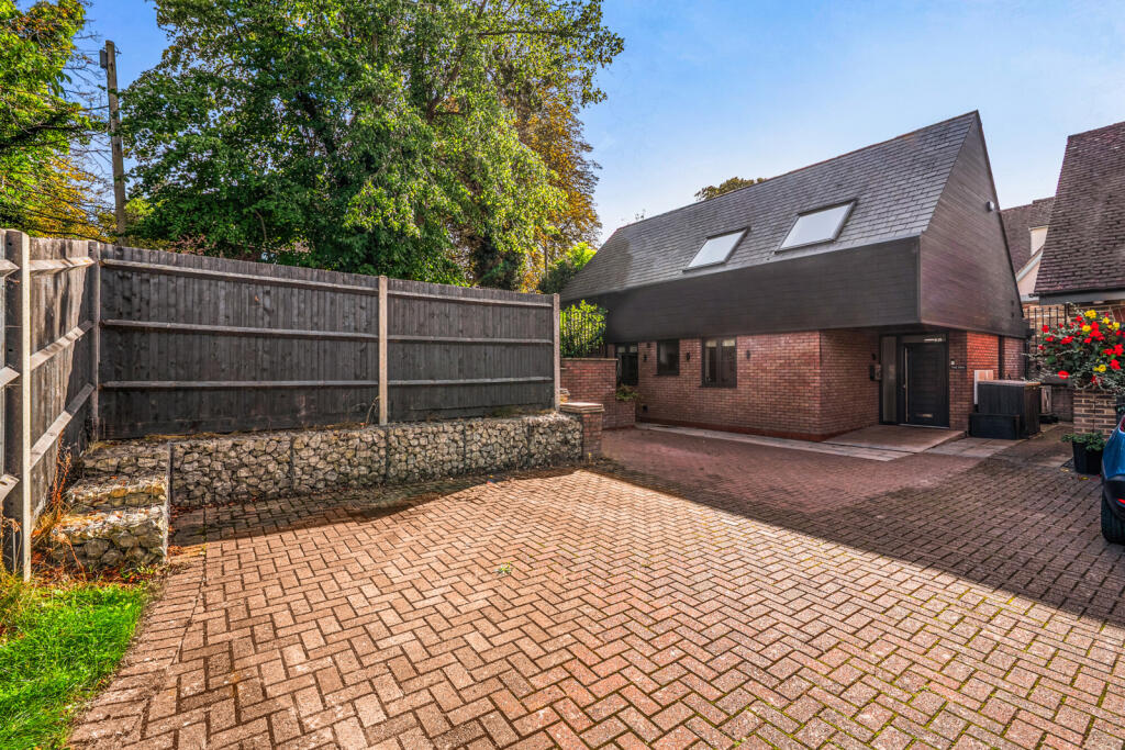 Main image of property: Walnut Close, Eynsford, Dartford