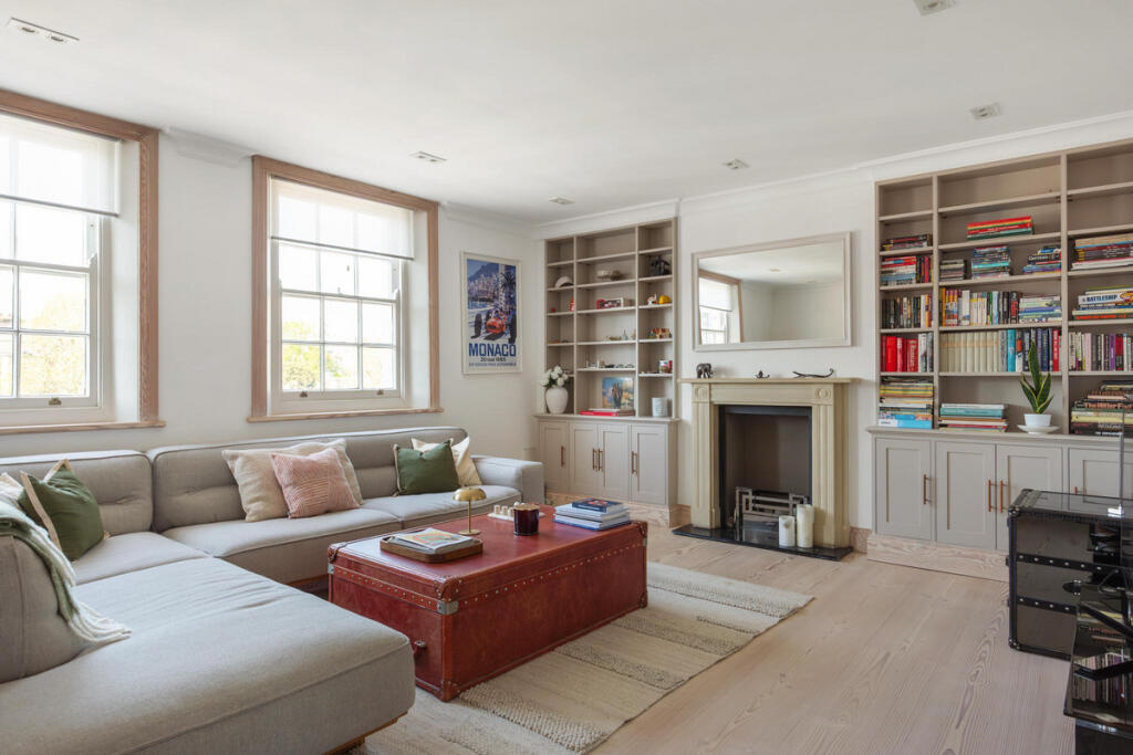 Main image of property: Hyde Park Gate, London, SW7 5