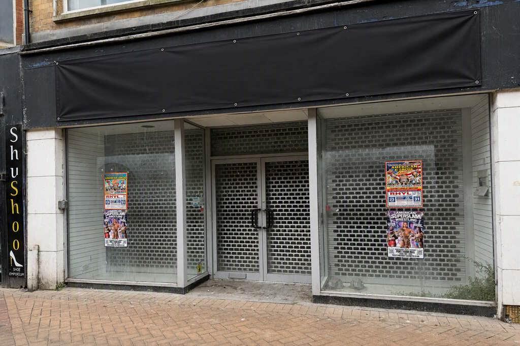 Main image of property: 36 High Street, Rhyl, Denbighshire, LL18 1ET