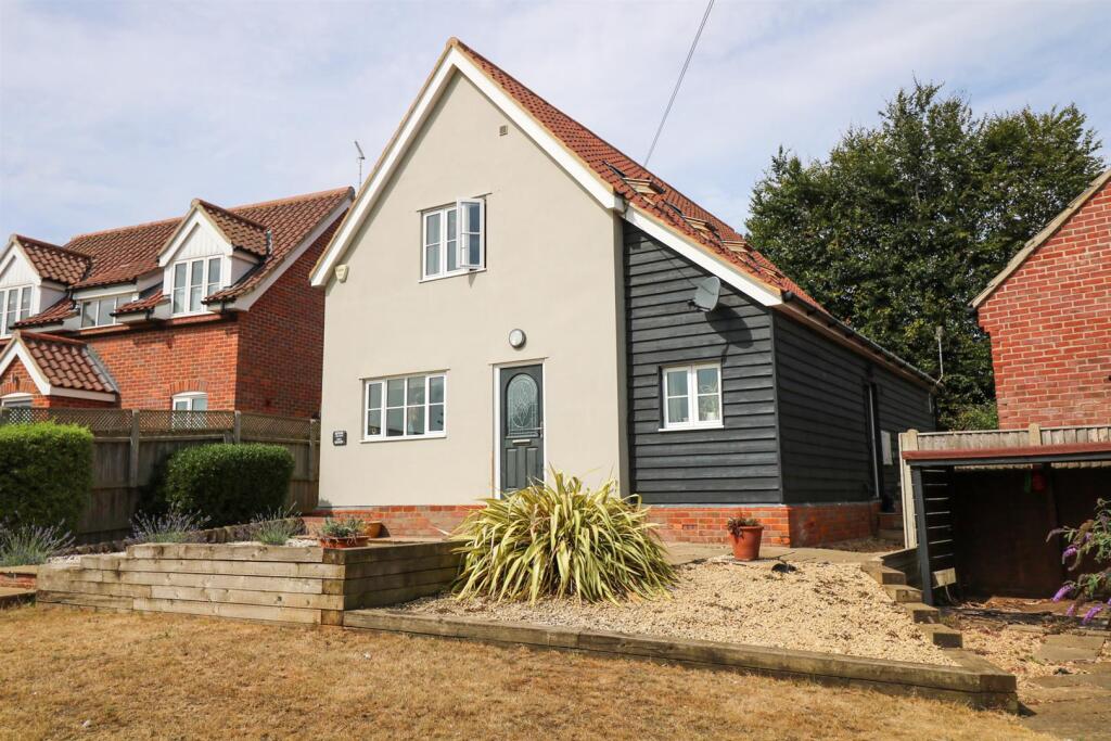 Main image of property: The Street, Snape