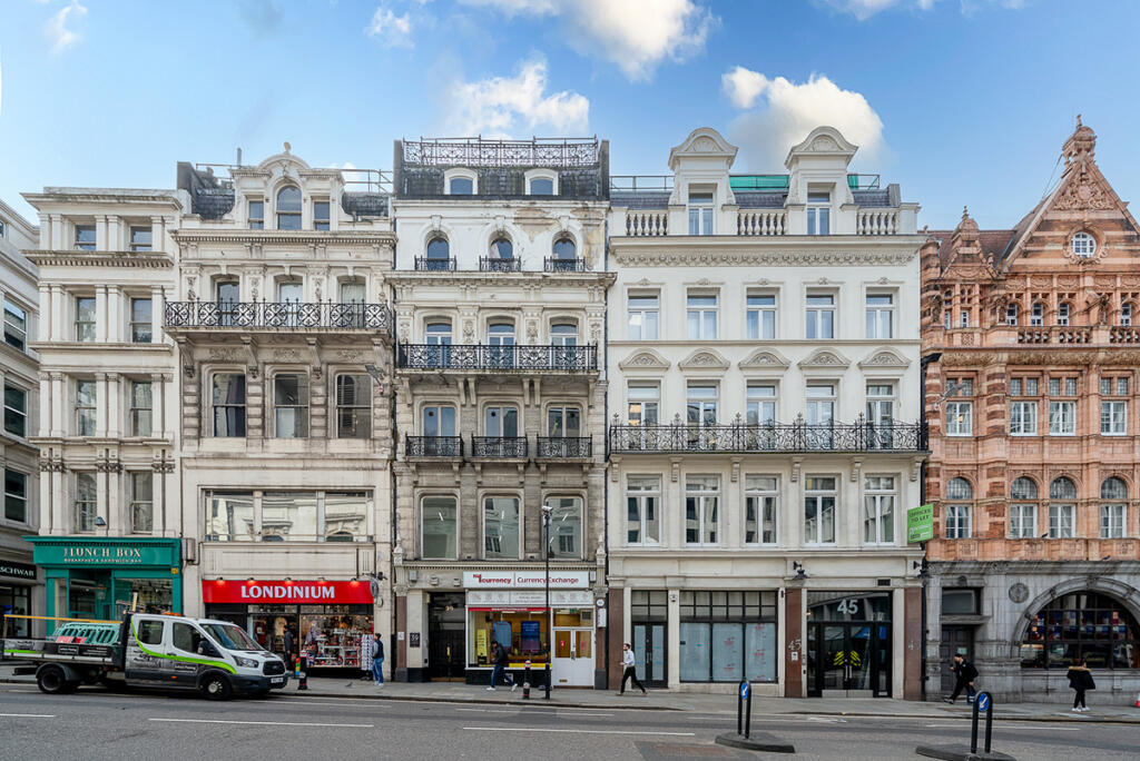 Main image of property: 35/37 Ludgate Hill, 3rd Floor East, City, London. EC4M 7JN