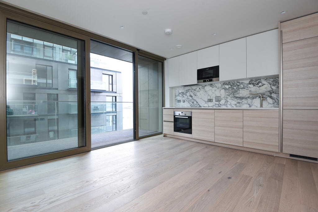 Main image of property: The Lighterman, 1 Pilot Walk, Lower Riverside, Greenwich Peninsula, SE10