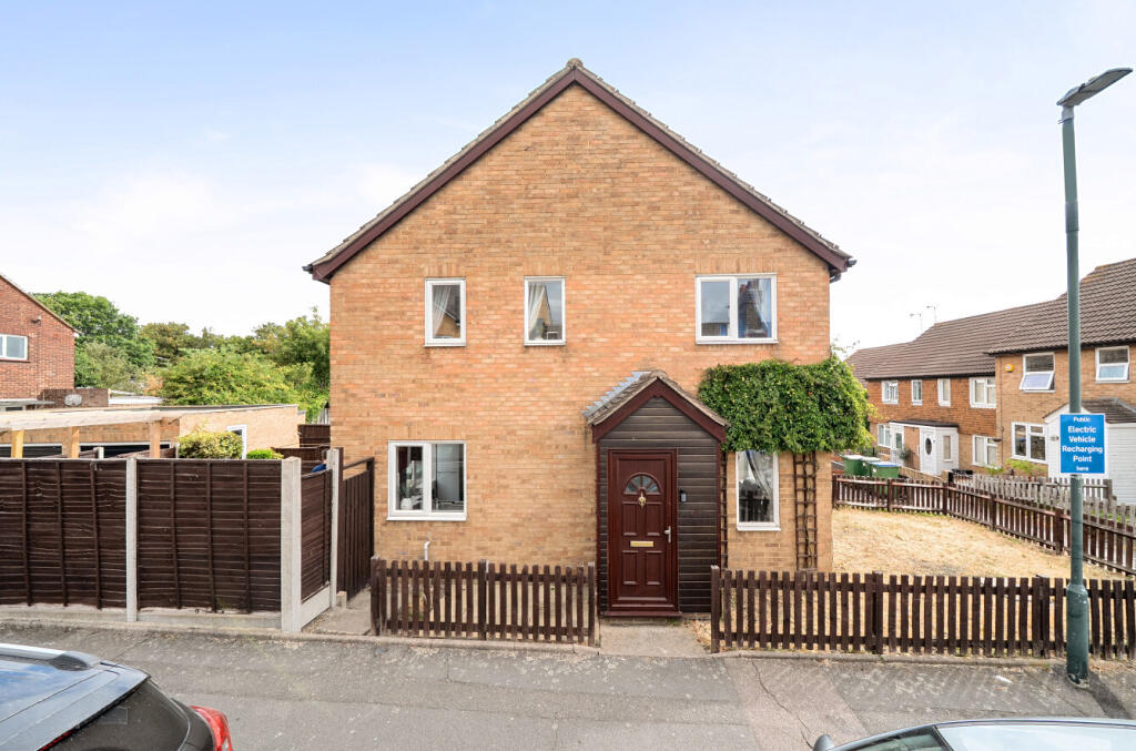 Main image of property: Cheshunt Road, Belvedere, Kent, DA17