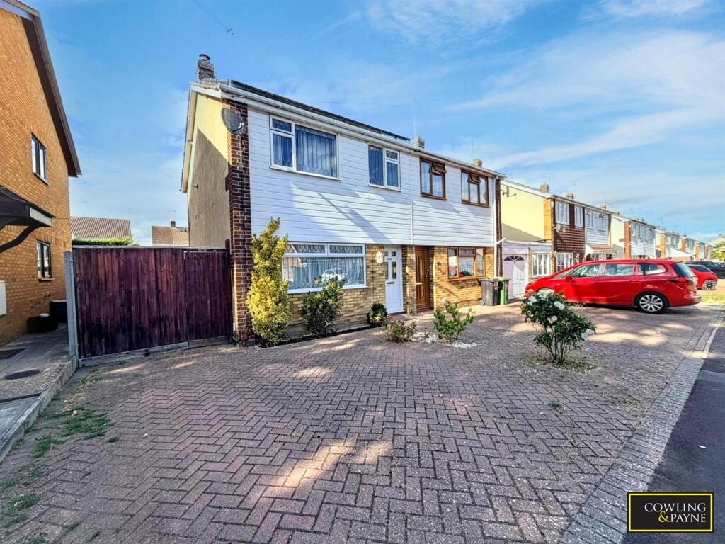 Main image of property: Mapleleaf Gardens, Wickford