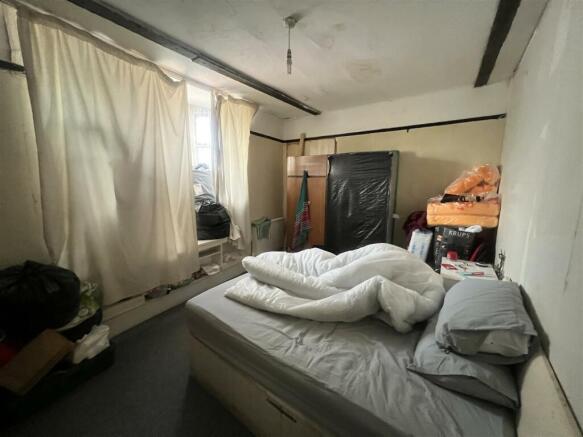 bed1.jpeg
