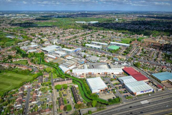 Links Hanworth aerial   V2.jpg