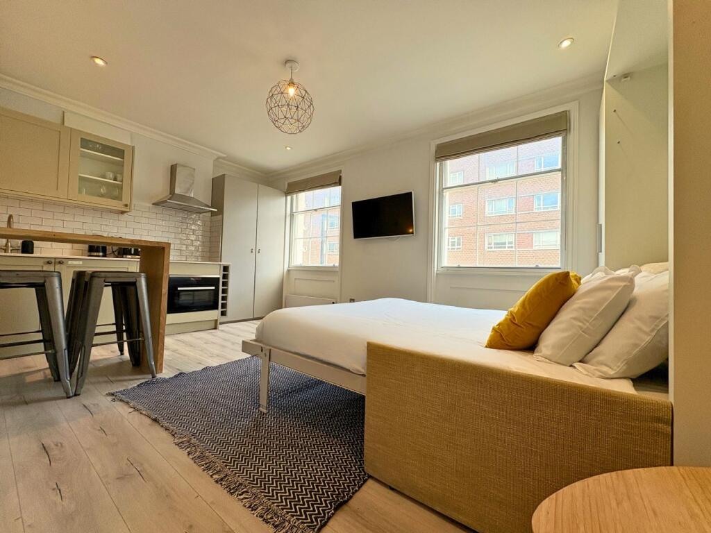 Main image of property: Studio Flat 22, 199 Gloucester Place, Baker Street NW1 6BU