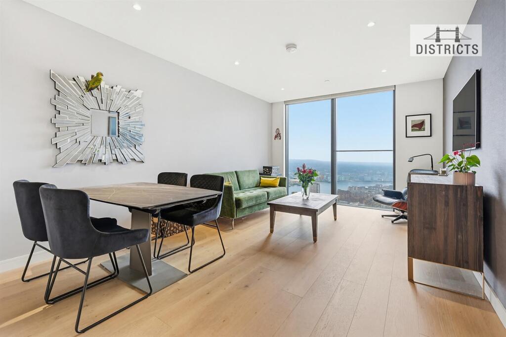 Main image of property: Hampton Tower, 75 Marsh Wall, E14