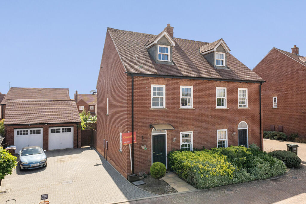 Main image of property: Bourton Road, Banbury