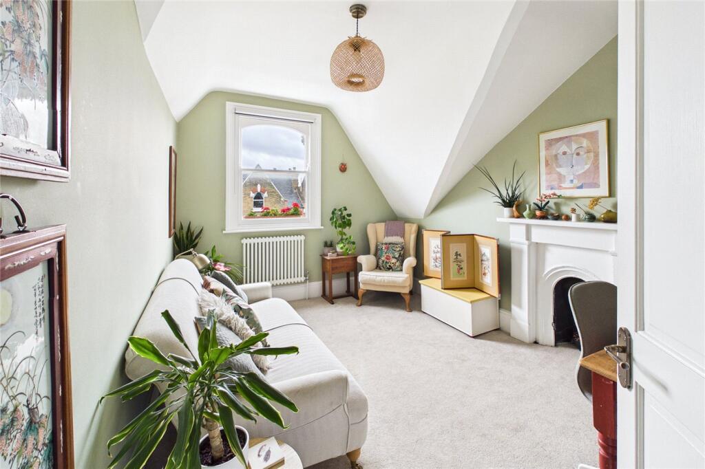 Main image of property: Deronda Road, London, SE24