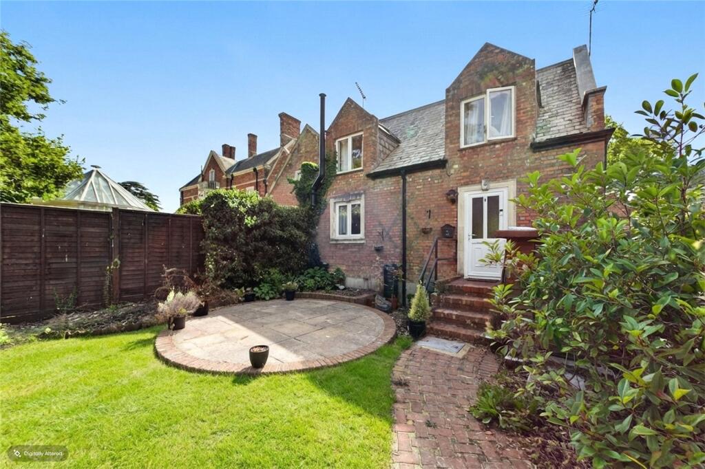 Main image of property: High Street, Weedon, Aylesbury, Buckinghamshire, HP22