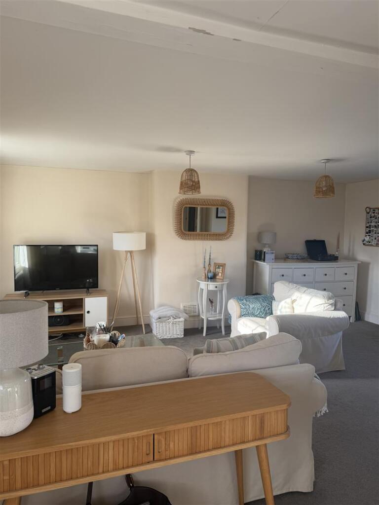 Main image of property: Maiden Lane, Stamford