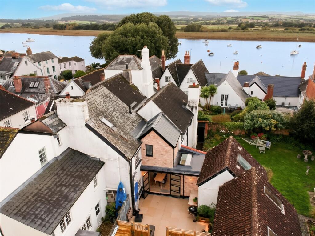 Main image of property: Topsham, Devon