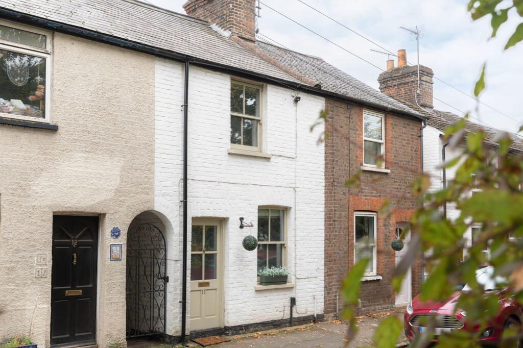 Main image of property: Ellesmere Road, Berkhamsted, Hertfordshire HP4