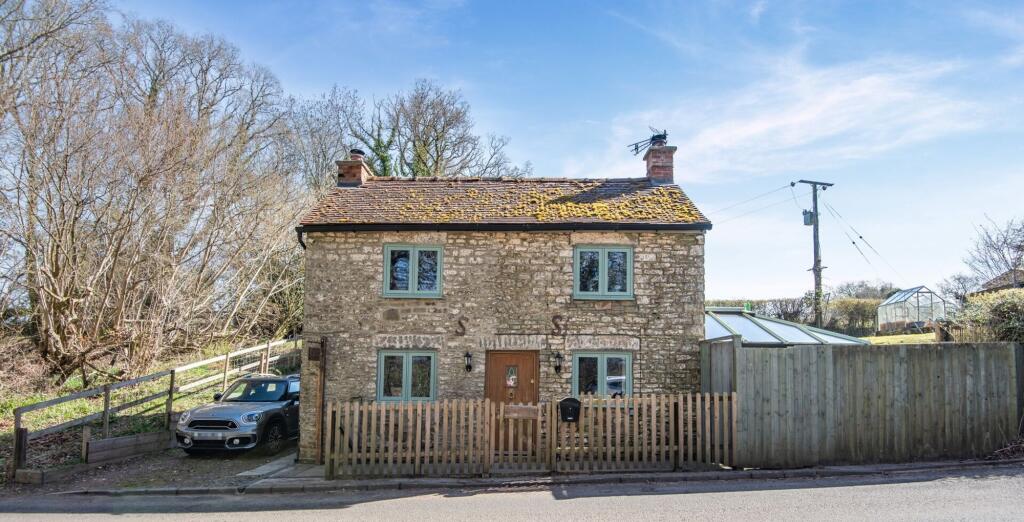 Main image of property: Symonds Yat Rock, Coleford, GL16