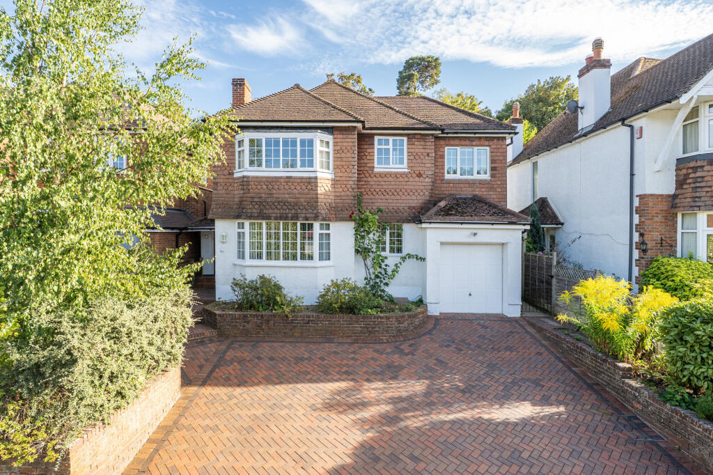 Main image of property: Pinewood Avenue, Sevenoaks, TN14