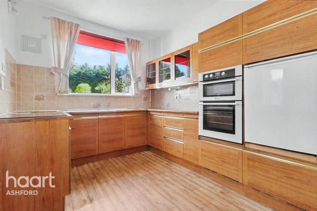 Main image of property: Foreland Avenue, MARGATE