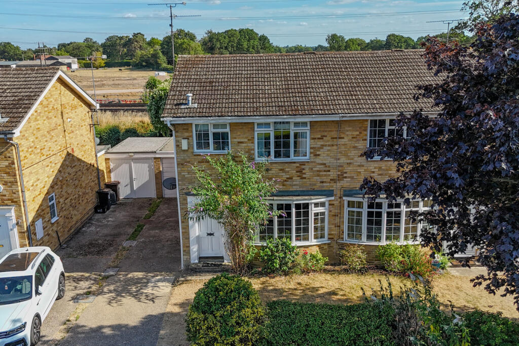 Main image of property: Waterloo Crescent, Wokingham, RG40