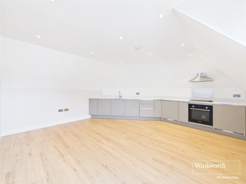Main image of property: Greenham Road, Newbury, Berkshire, RG14