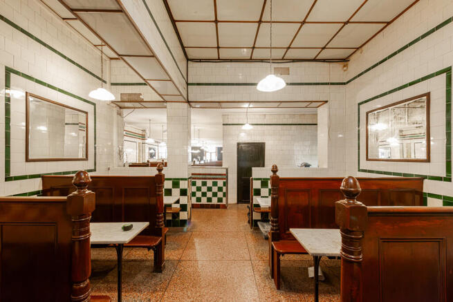 Chapel Market 74-...