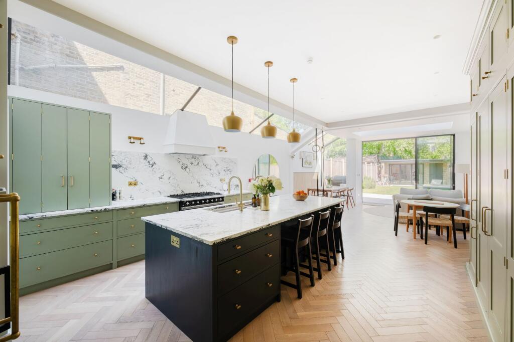 Main image of property: Crediton Road, Queens Park, NW10