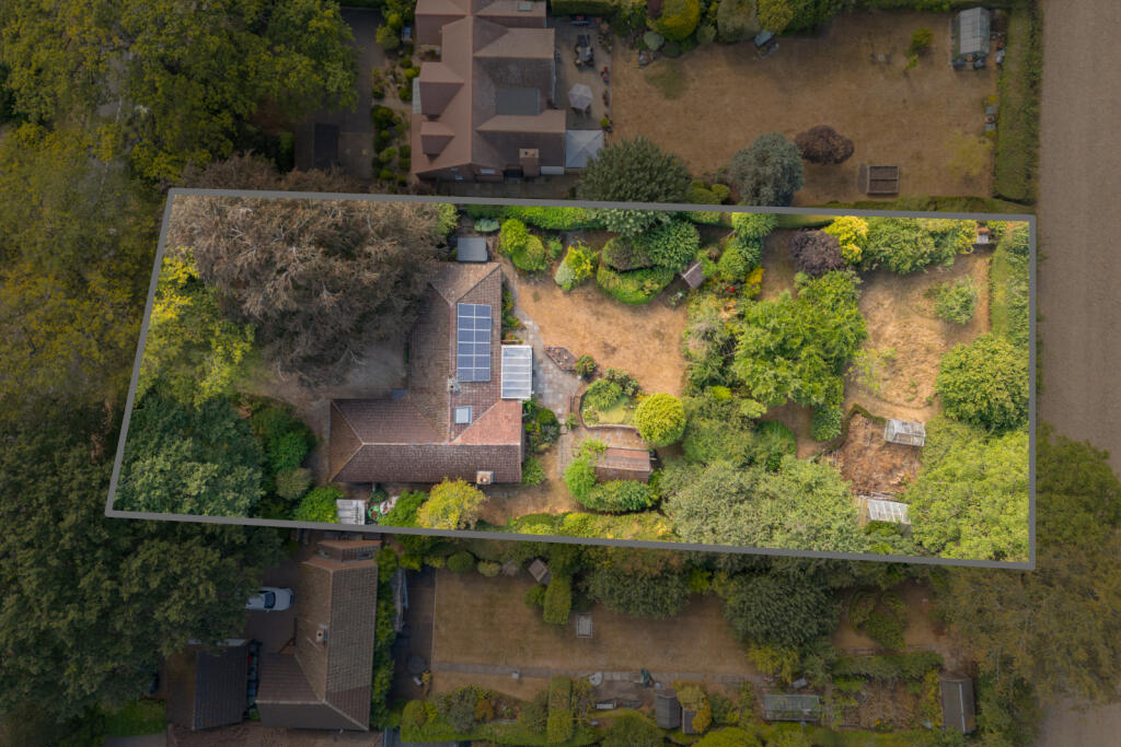 Main image of property: Chalkshire Road, Butlers Cross, Aylesbury, Buckinghamshire, HP17