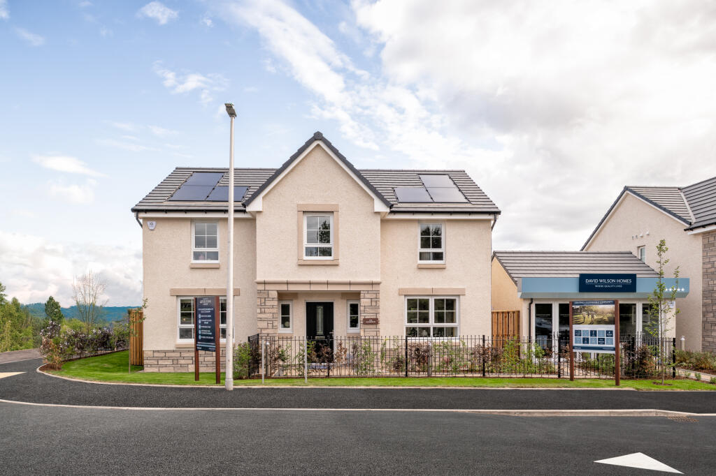 Main image of property: Strathaven Road, Hamilton, 
South Lanarkshire, 
ML3 7UX