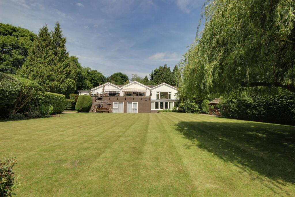Main image of property: West Leys Road, Swanland
