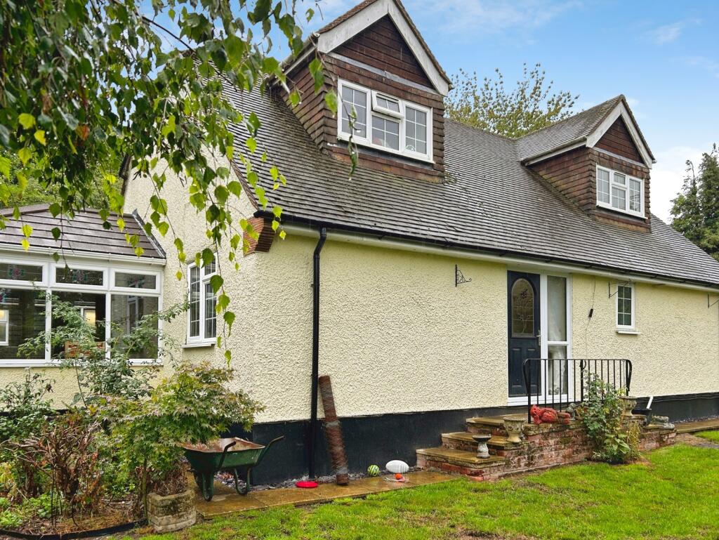 Main image of property: Handleton Common, Lane End, High Wycombe