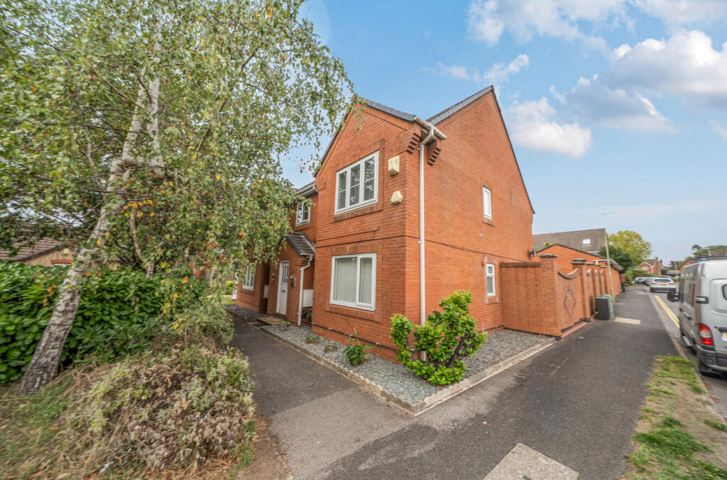 Main image of property: Greenwood Avenue, Rownhams, Southampton, Hampshire, SO16
