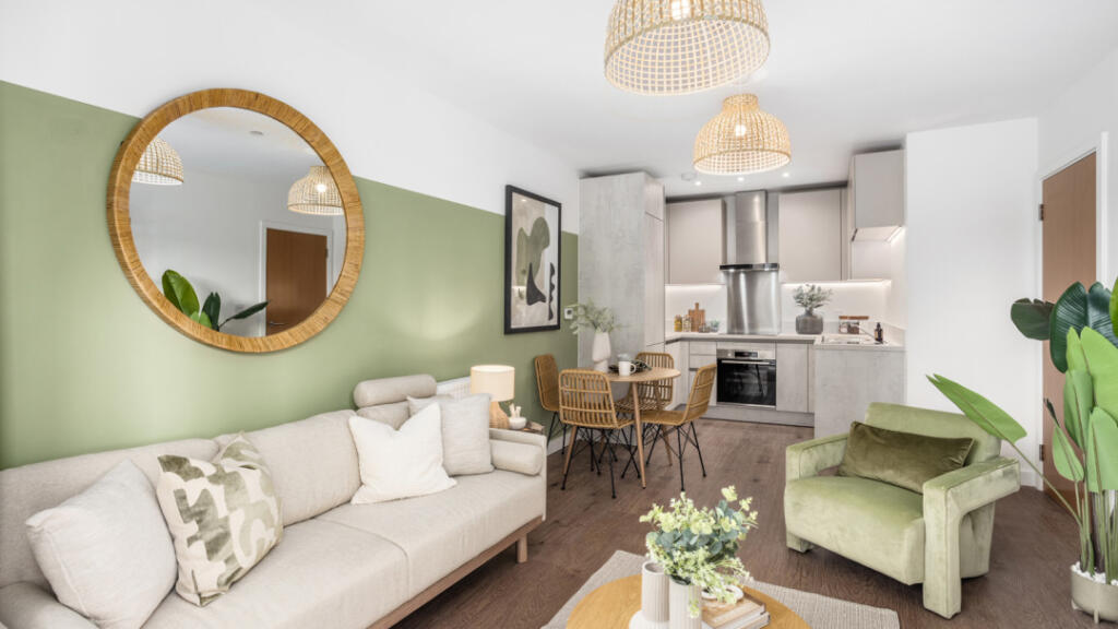 Main image of property: 51 Flagstaff Road, Reading,
RG2 6BW
