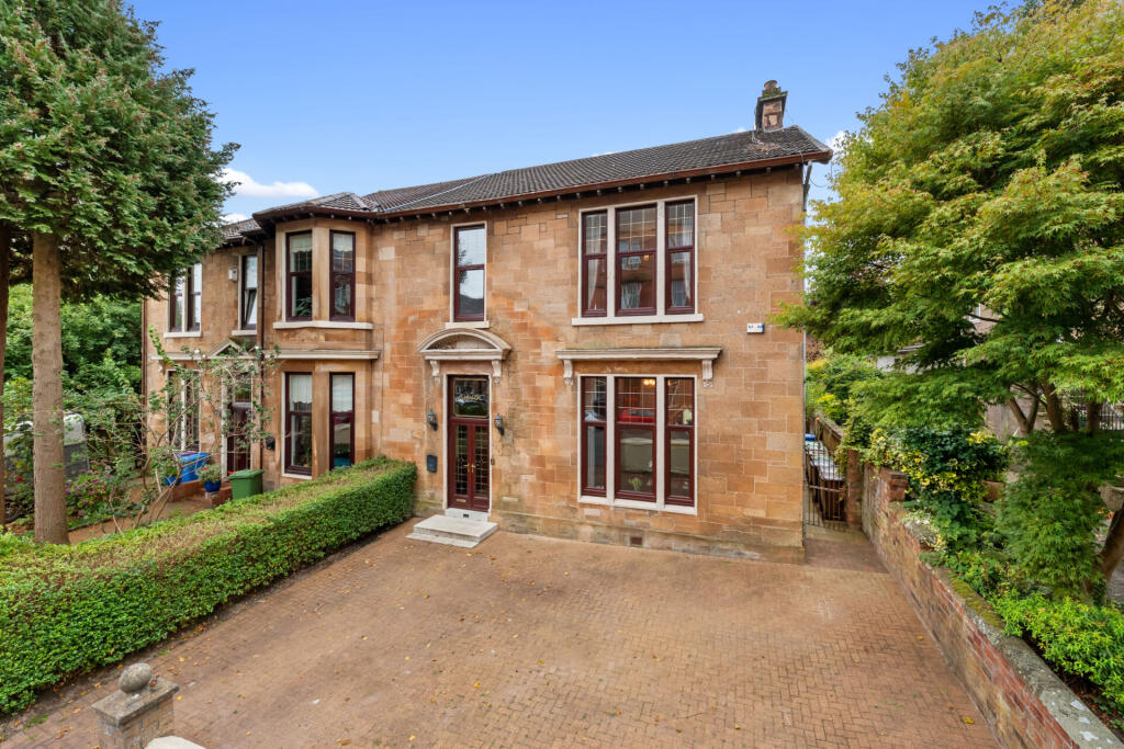 Main image of property: 128 Albert Road, Crosshill, G42 8UF