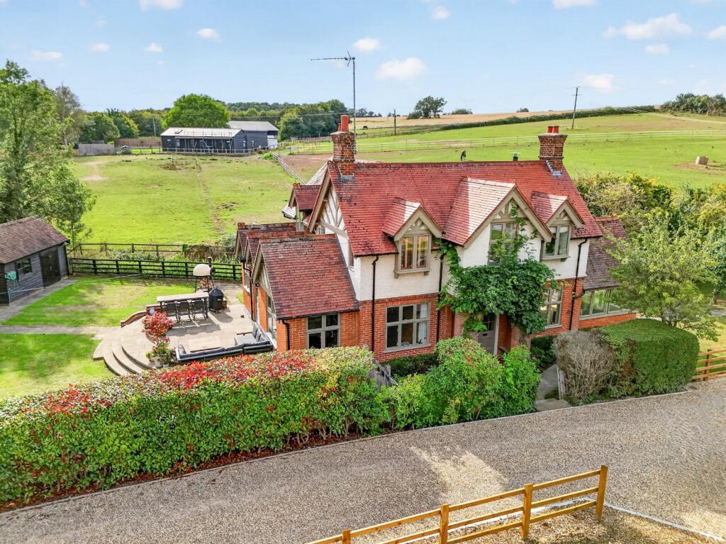Main image of property: Cambridge Road, Wadesmill, Ware, Hertfordshire, SG12