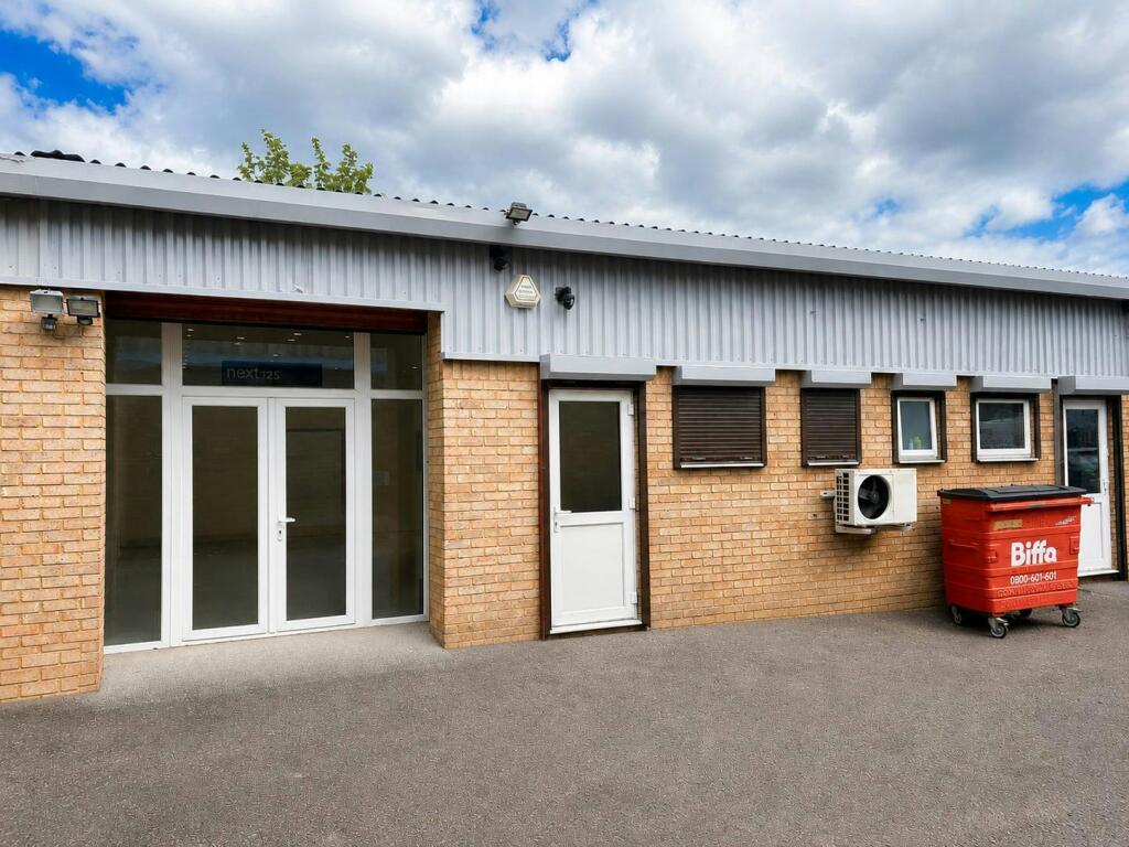 Main image of property: Unit 4 Sheffield House, Fieldings Road, Cheshunt, EN8 9TL