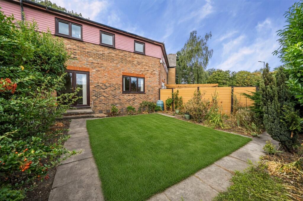 Main image of property: Leydon Close, Rotherhithe, SE16