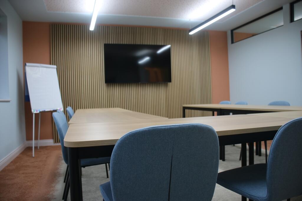 Photo 6