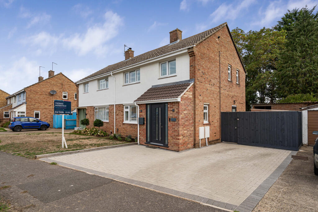 Main image of property: Hendred Way, Abingdon, OX14