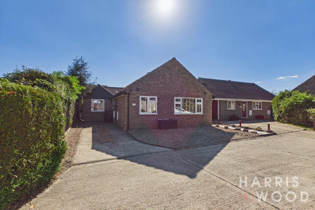 Main image of property: Stanmore Close, Clacton-On-Sea, Essex, CO16