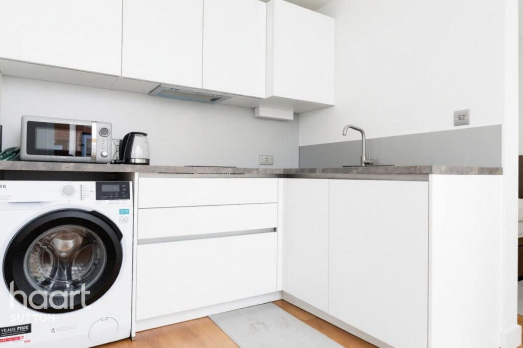 Main image of property: Calthorpe Gardens, SUTTON