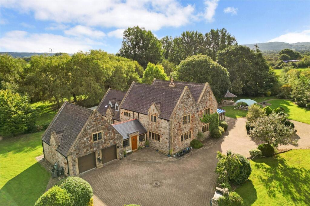 Main image of property: Nye, Hewish, North Somerset, BS24