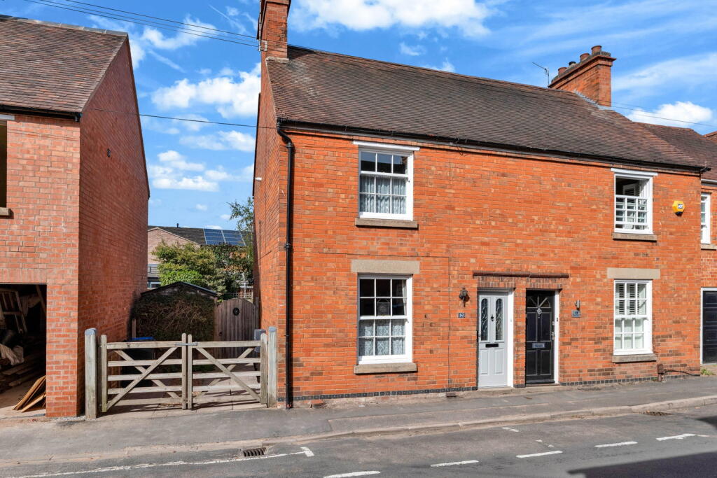 Main image of property: Holtom Street, Stratford-upon-Avon CV37 6DQ