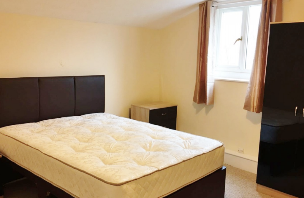 Main image of property: Willow Reaches Hotel, Wytham Street, Oxford, Oxfordshire