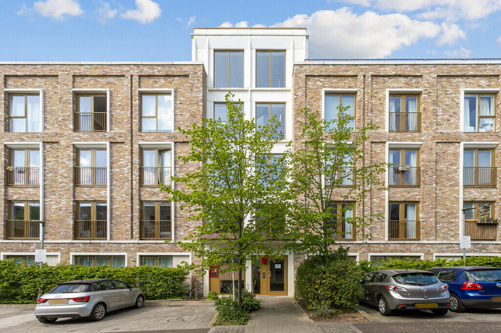 Main image of property: Apple Tree Road, London, N17
